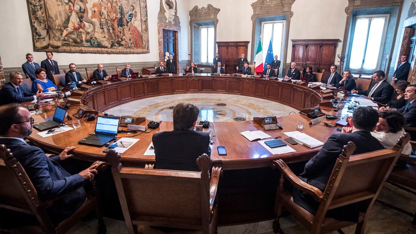 "Mi manca la voce di Bellanova" La reazione di Conte nel Cdm