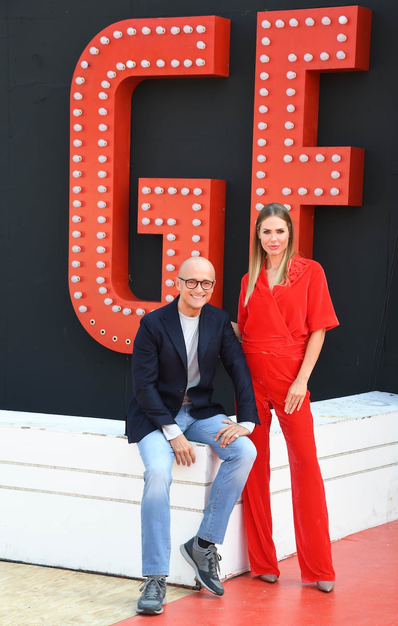 Gf Vip 3, Ilary Blasi e Alfonso Signorini in foto 1