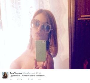 Sara Tommasi in versione Eyes Wide Shut 13