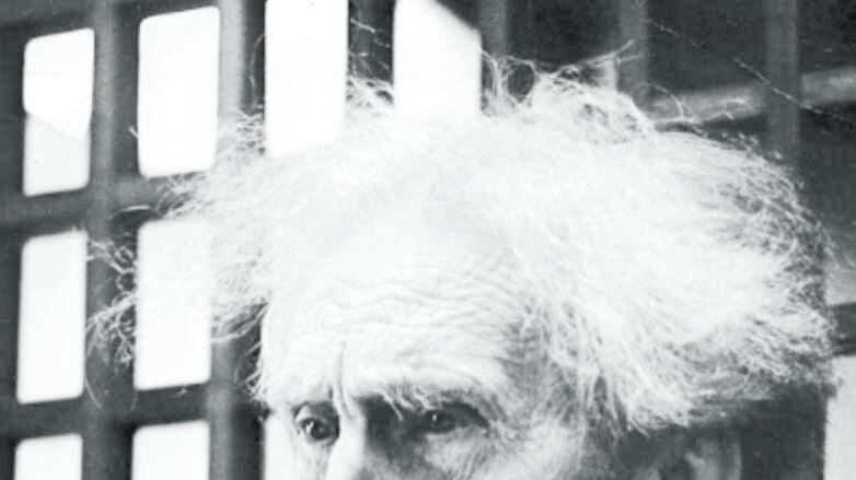 Vanni Scheiwiller anima e "postino" dei due Appelli per salvare il poeta