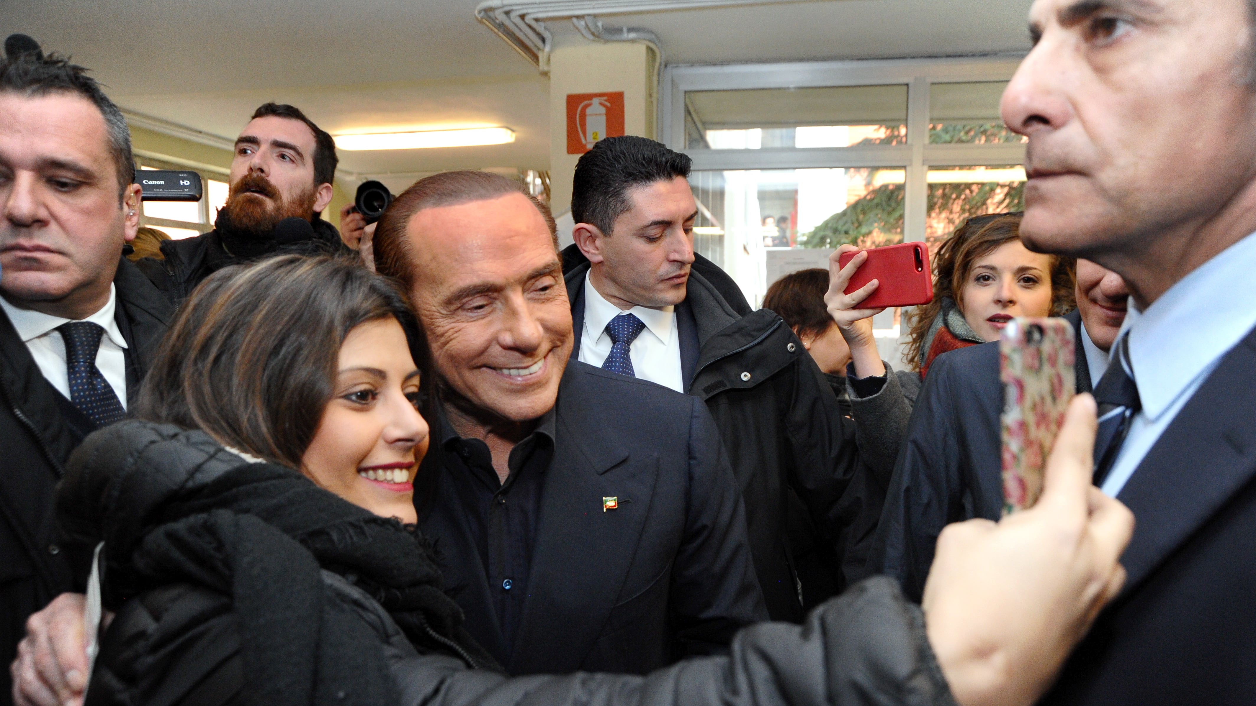 Berlusconi incita gli alleati: "Adesso tocca ai moderati"