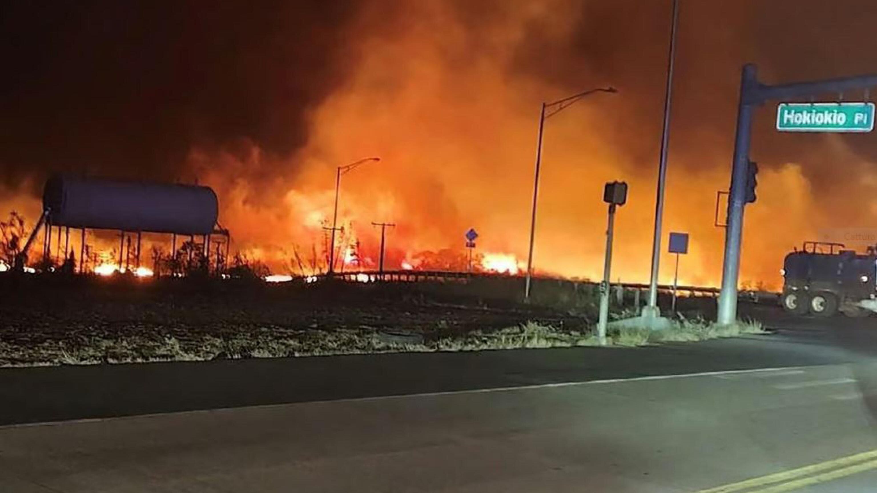 "Almeno sei morti a Maui". Alle Hawaii è emergenza incendi