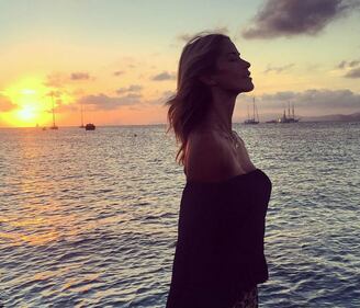 Elena Santarelli e Instagram, tra mare, lavoro e famiglia 3