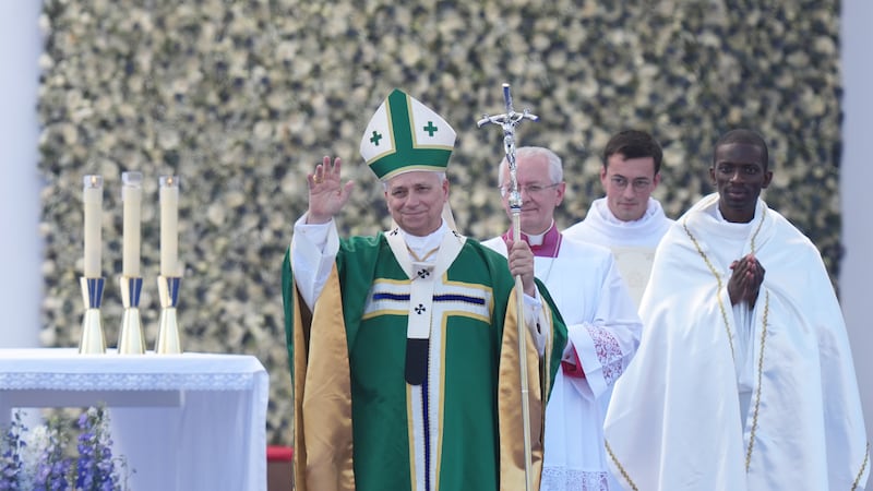 Il Papa contro il fine vita: “La medicina non si faccia serva della morte, chi soffre non va eliminato”