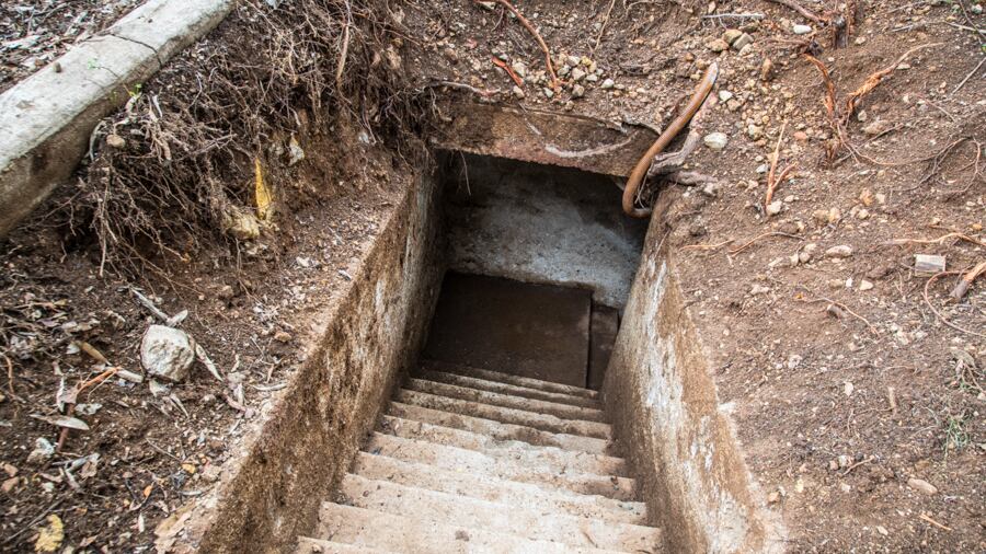 Bunker della seconda guerra mondiale spunta dagli scavi per il cimitero