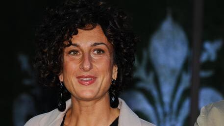 Il giorno di Agnese Renzi: è stata assunta a scuola