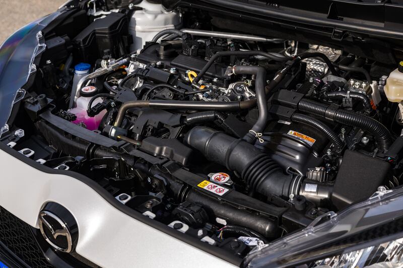 Mazda 2 Hybrid: guarda tutte le foto 3