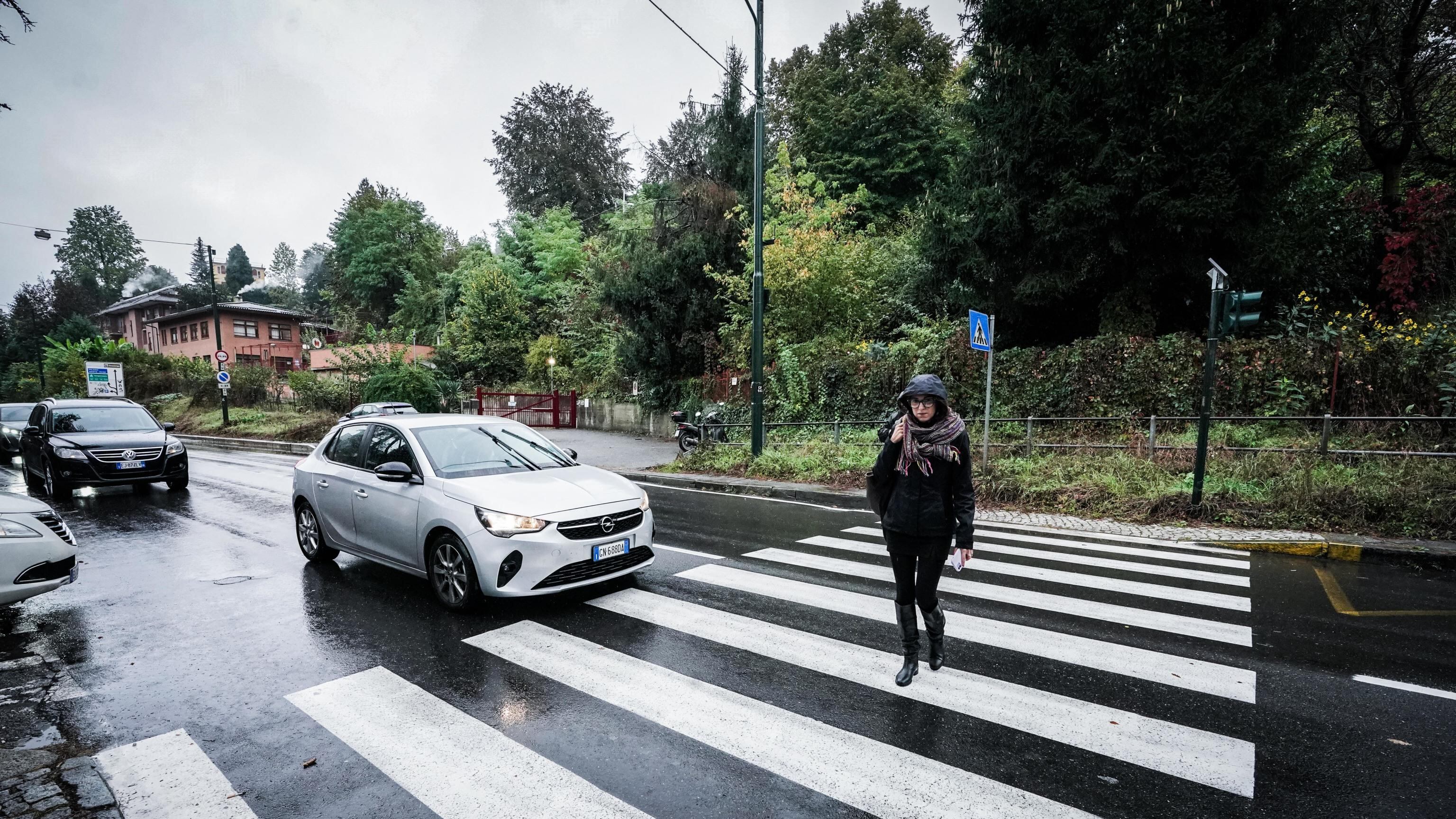 Sangue sulle strade a Torino: 16enne investita e morta sul colpo
