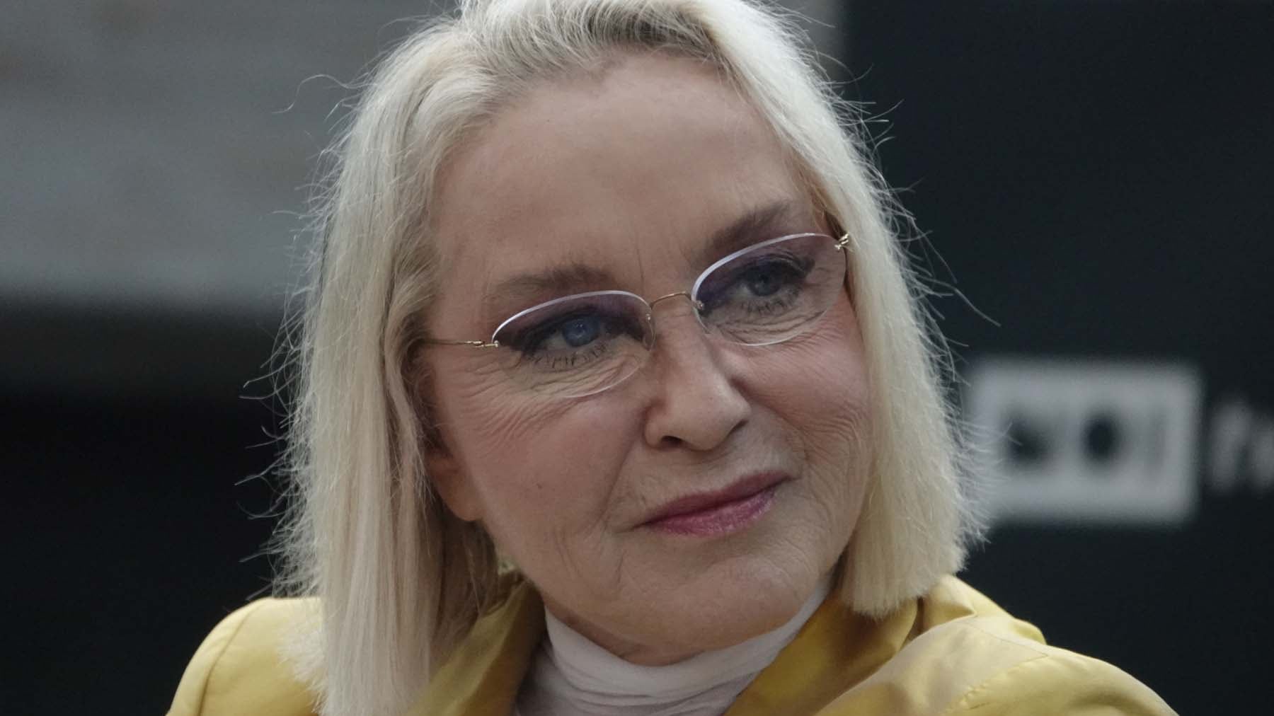 Da Simona Ventura ad Alba Parietti, l'ultimo saluto a Eleonora Giorgi: "Esempio di forza e coraggio""