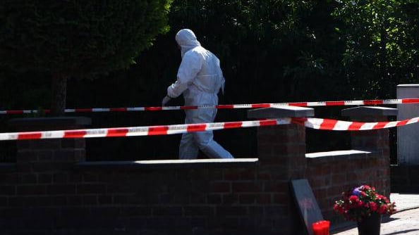 Genova, uccide la vicina di casa e la nasconde sotto il letto