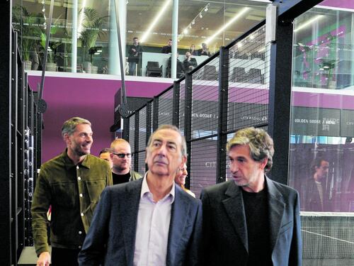 Prima Sala si fa aiutare. Ma poi attacca Forza Italia