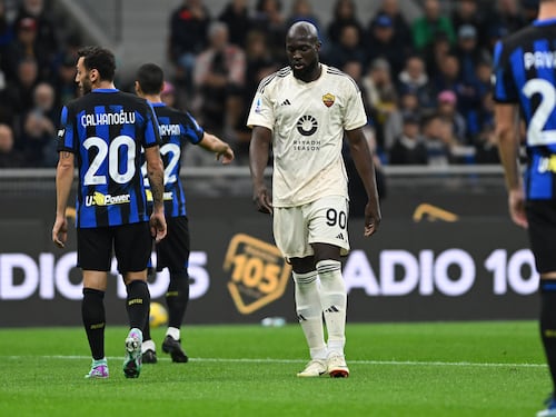 "Un pallone, datemi un pallone". Tutta la frustrazione di Lukaku contro l'Inter