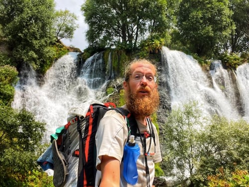 Il Forrest Gump italiano. 30mila km a piedi: "Sono un po' stanchino"