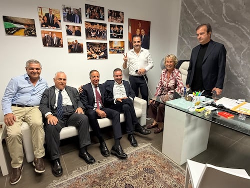 Suppletive a Reggio Calabria, vince Roscioli (Fi). Meloni e Tajani festeggiano sui social