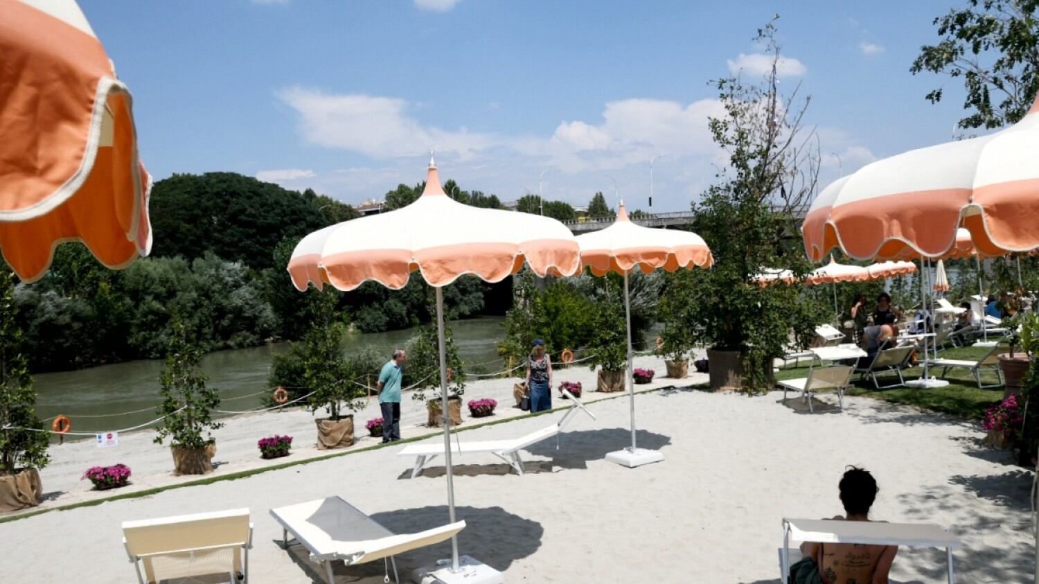 L'ombra di un'intesa coi rom sul "lido Spelacchio" di Roma