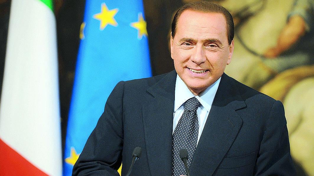 Il Cav chiede l'intervento di Monti «Sentenza contro il buonsenso»