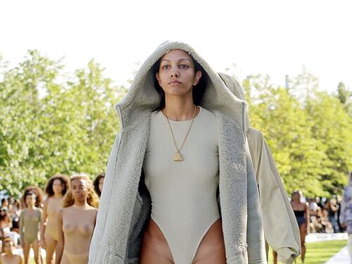 Kanye West presenta la sua collezione "Yeezy Season 4" a New York