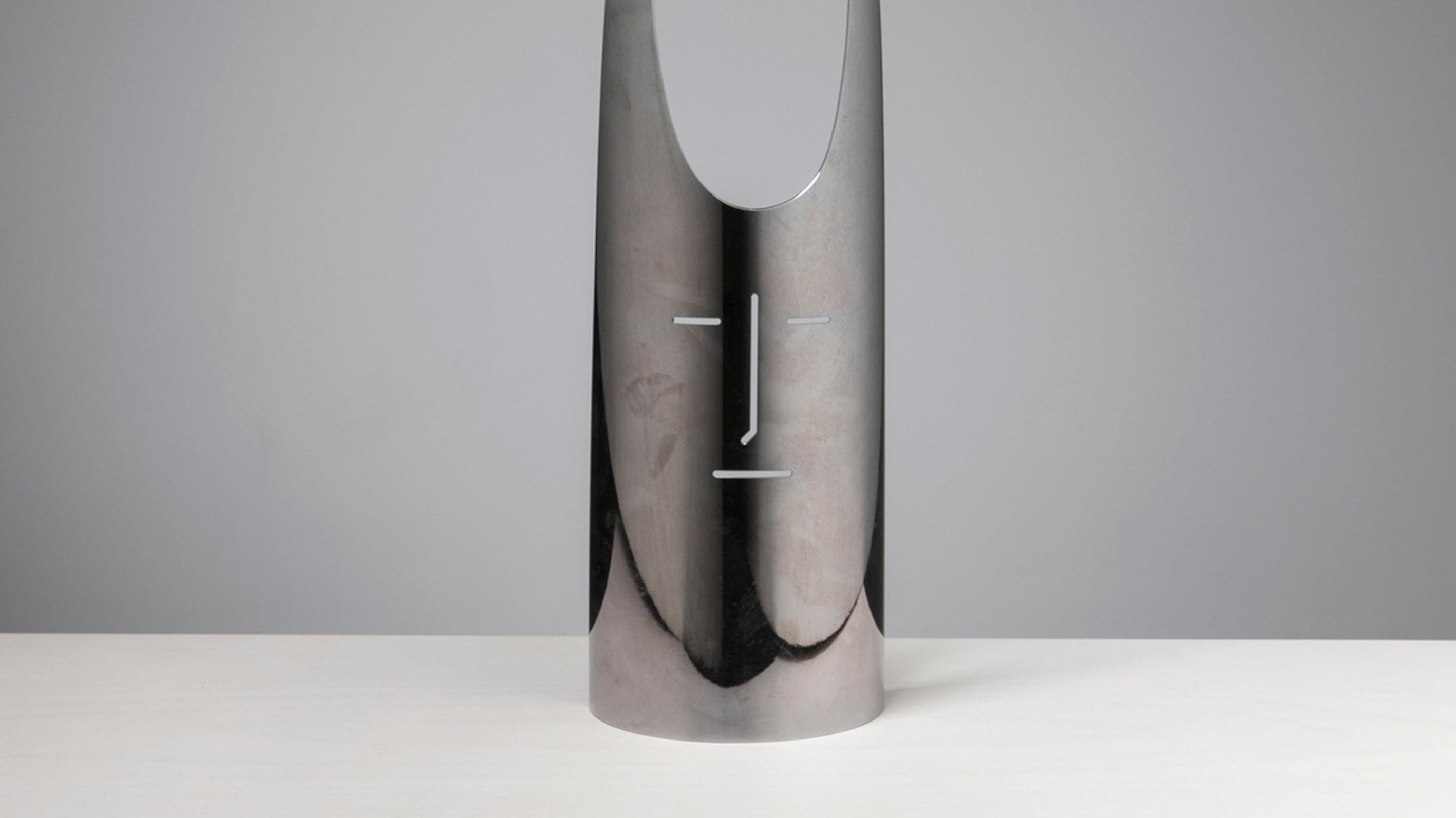 "Splendido splendente", in mostra il design in metallo che ha segnato decenni del '900