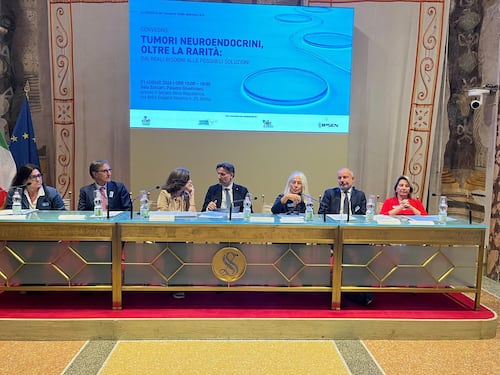 Tumori, 'per i neuroendocrini servono percorsi di cura più efficaci', Position paper detta 5 priorità
