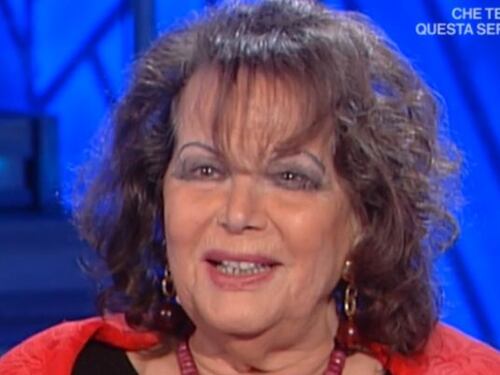 Claudia Cardinale gela la Venier: "No, dello stupro non voglio parlare"