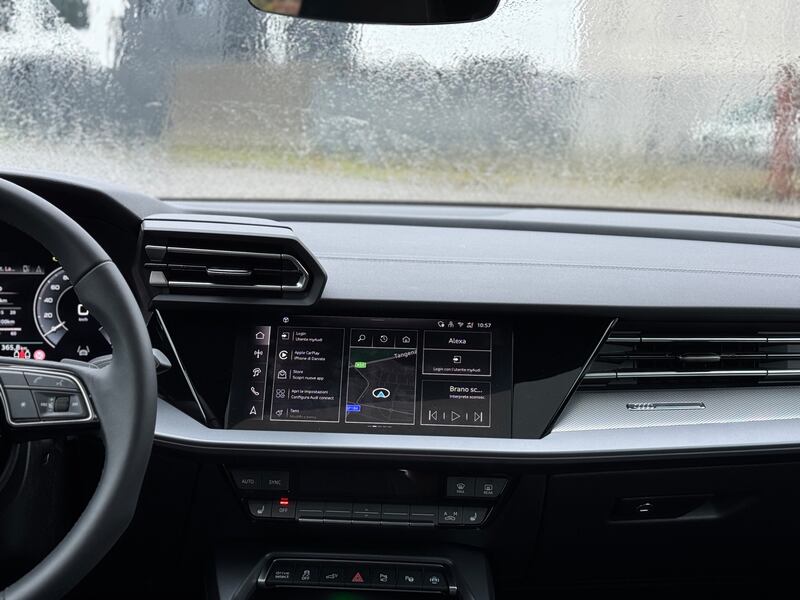 Audi A3 plug-in 2025: guarda la gallery della nuova compatta ibrida 13