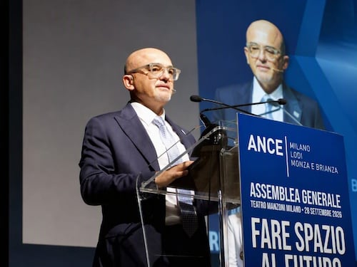 “Servono 35mila alloggi ma crollano i permessi”