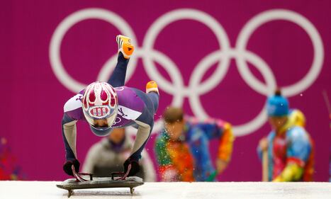 Aquile, mostri e teschi: i caschi più strani dell'Olimpiade 5