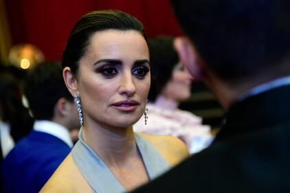 Penelope Cruz: raggiante sul red carpet dei Goya 10