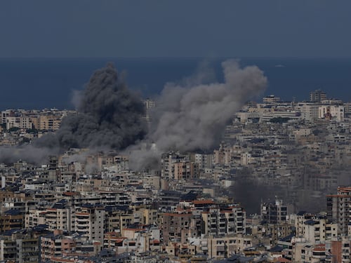 Il Golfo è in fiamme. "Mosca aiuta l’Iran"