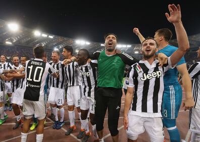 Juventus campione d'Italia: i bianconeri festeggiano ancora all'Olimpico 3