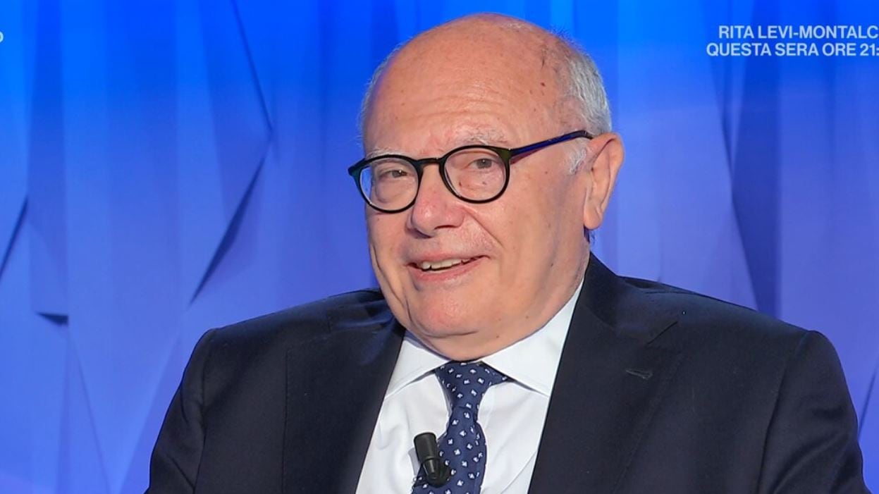 "La quarta dose va fatta ora". Il monito di Massimo Galli