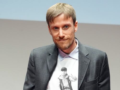 La sfida di Gorini agli Ambrogini, chi è il consigliere che indossava la t-shirt pro Ramy