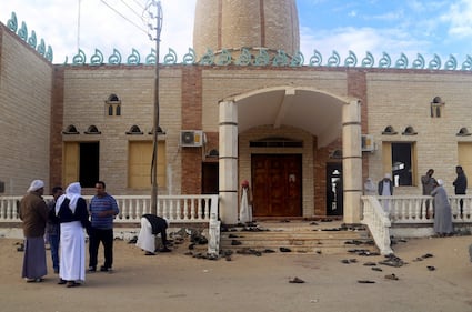 La moschea del Sinai è un bagno di sangue 4