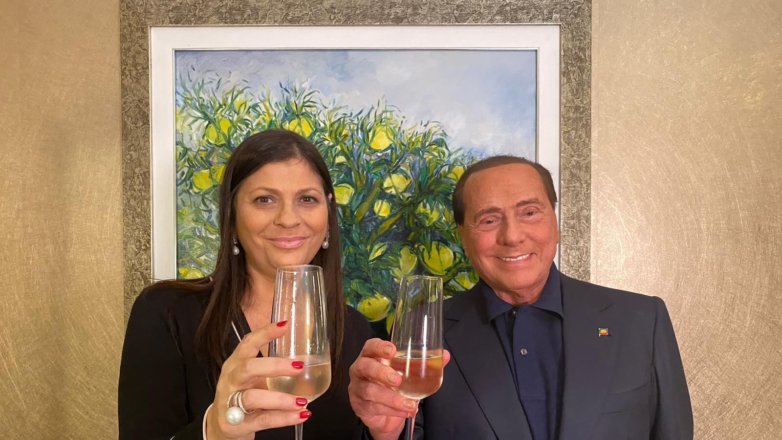 Berlusconi ricorda Jole Santelli: "Rappresentava la speranza del riscatto della sua terra"