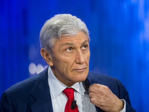 Strappo al Pd, Bassolino in piazza con Pisapia e Bersani