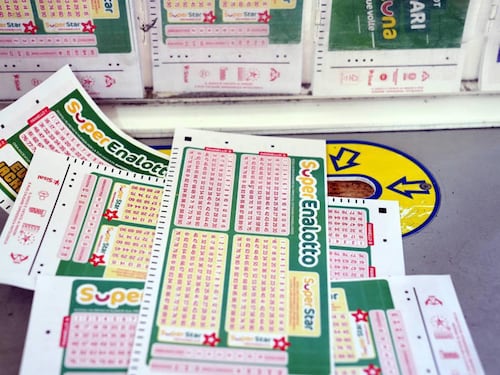SuperEnalotto, ritirata la maxi vincita da 88,2 milioni di euro