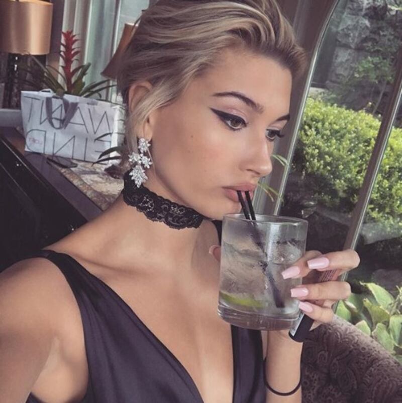 Hailey Baldwin, le foto più sensuali 5