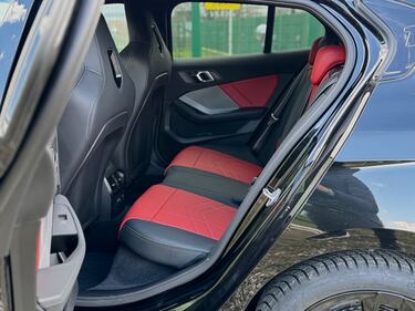 BMW Serie 1 2025: guarda la gallery della nuova berlina compatta premium 9
