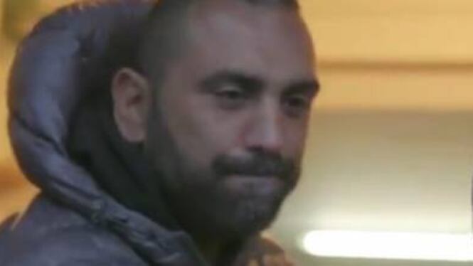 Ostia, ora Di Pillo ritira lo spot della "capocciata"