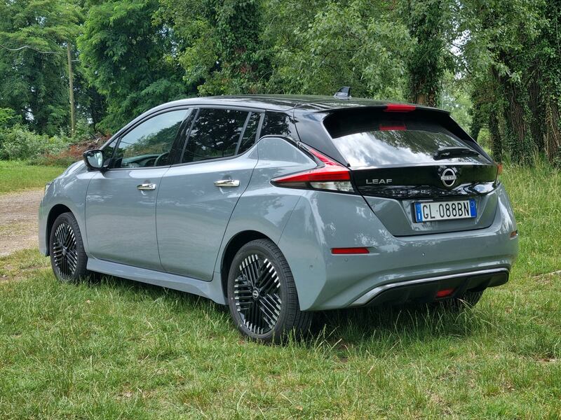 Nuova Nissan Leaf 2023: guarda la gallery del crossover elettrico 7