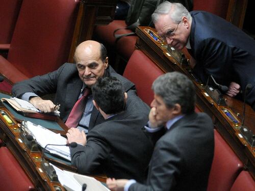 Ora i comunisti del Pd rifanno la "resistenza" per fermare il segretario