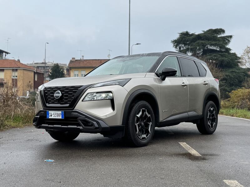Nissan X-Trail N-Trek: guarda la gallery del SUV ibrido per l'avventura 2