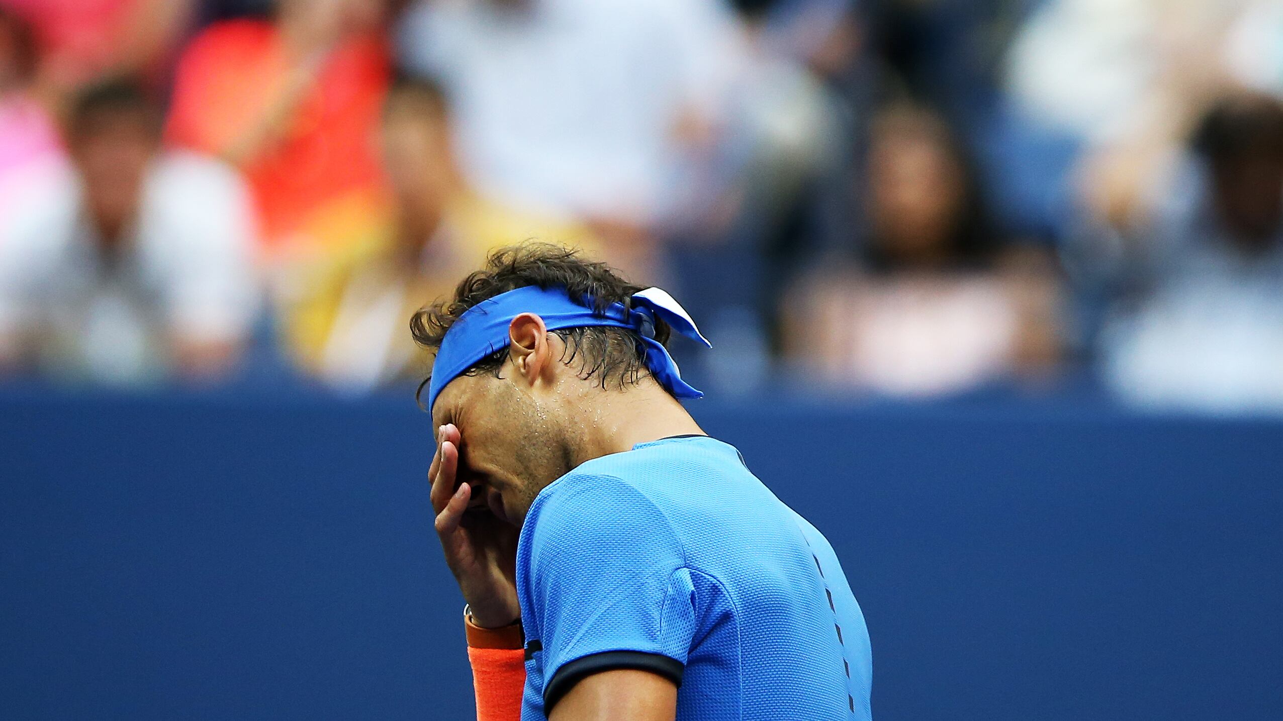 Vacilla il tennis dei superuomini: fuori Nadal