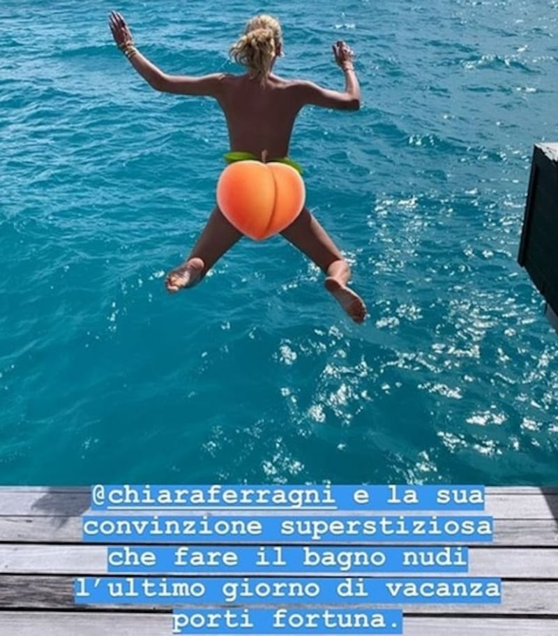 Chiara Ferragni nuda