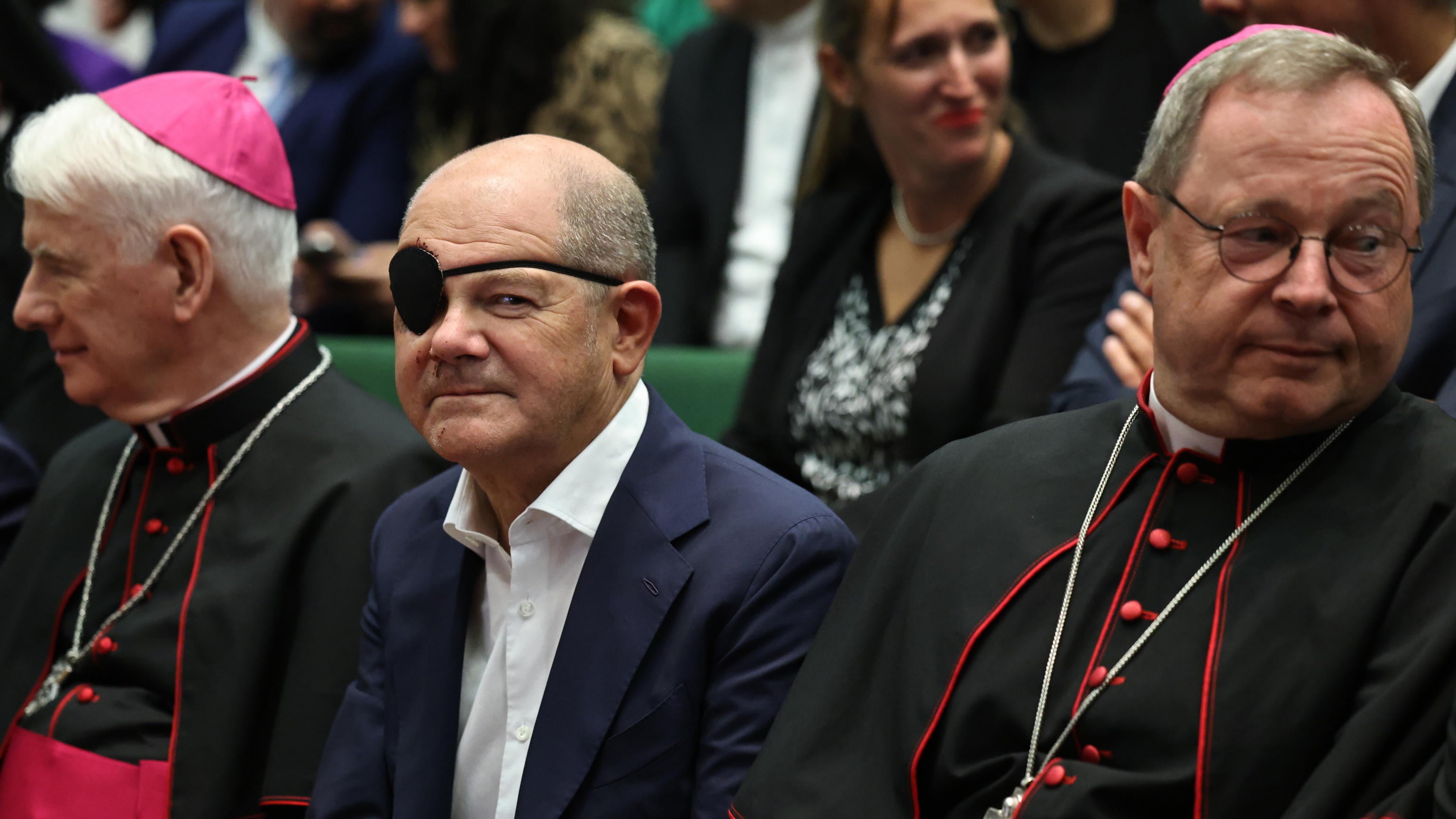 La Corte dei conti "bastona" Scholz: troppi i debiti, bilancio inattendibile