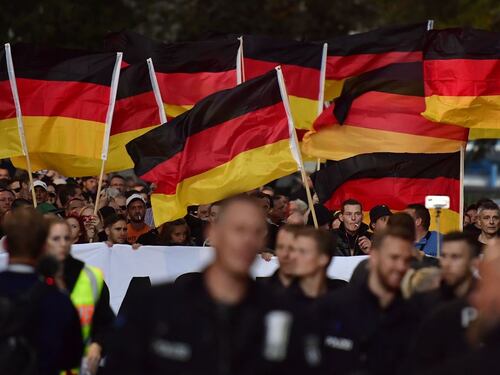 L'ultradestra tedesca ci crede: "Germania fuori da euro ed Ue"