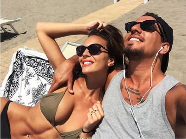 Sarah Nile, seno in vista per un bagno hot 11