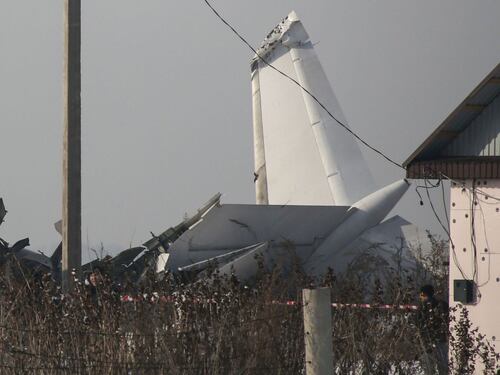 Aereo si schianta in Kazakistan