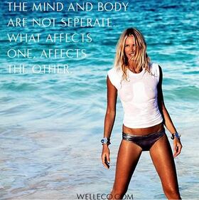 Elle Macpherson sexy a 51 anni 3