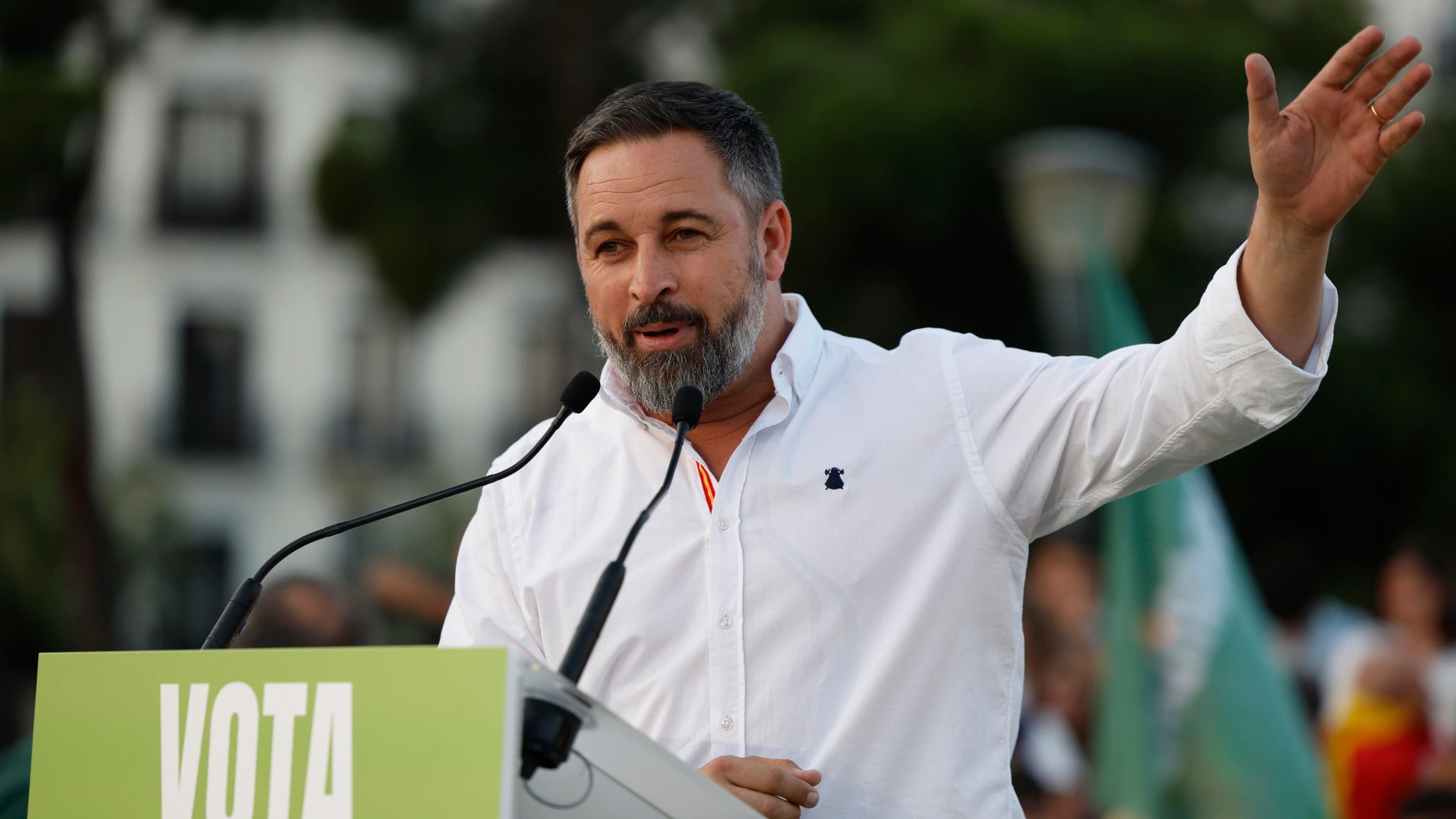 "A testa in giù" e la sinistra al rovescio